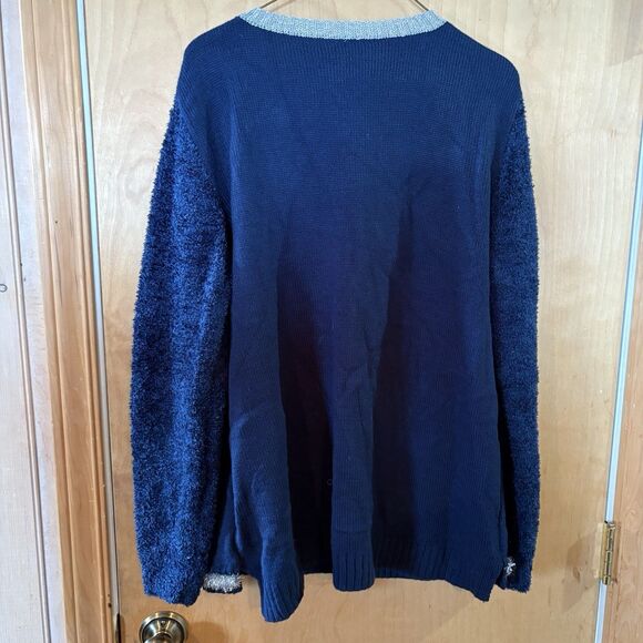 Holiday Time Woman's Penguin "Chill'n" Light-Up Ugly Christmas Sweater Size XL - Picture 4 of 6